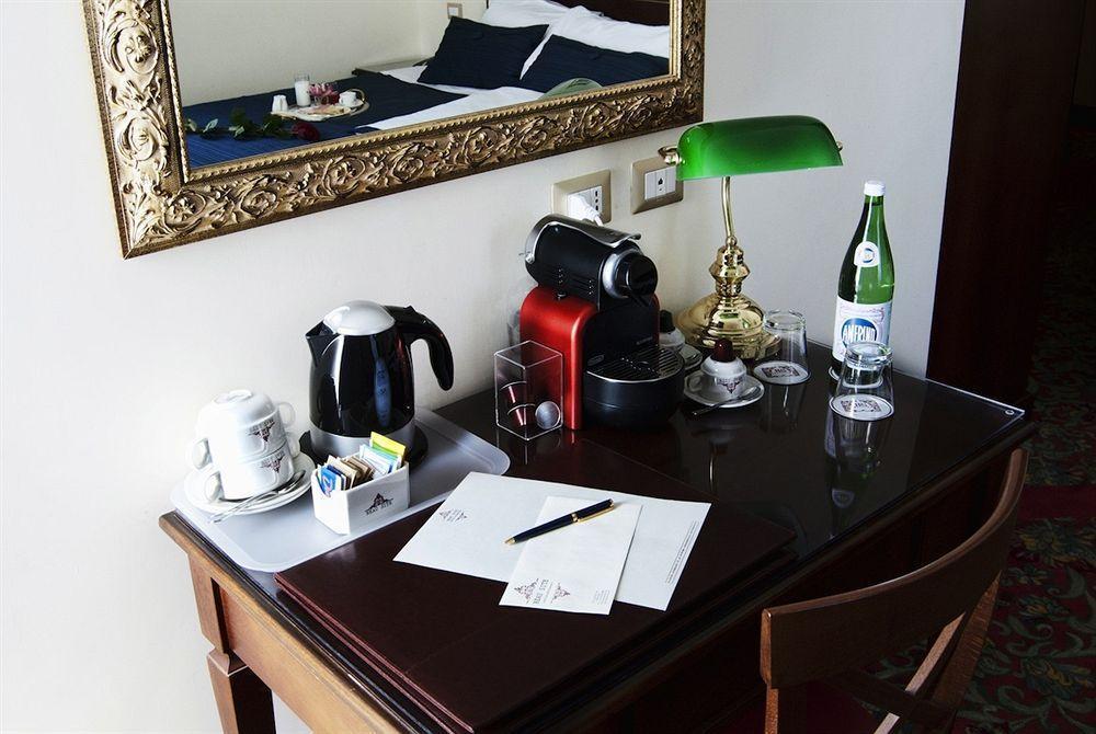 Hotel Beau Site - Antica Residenza Řím Exteriér fotografie